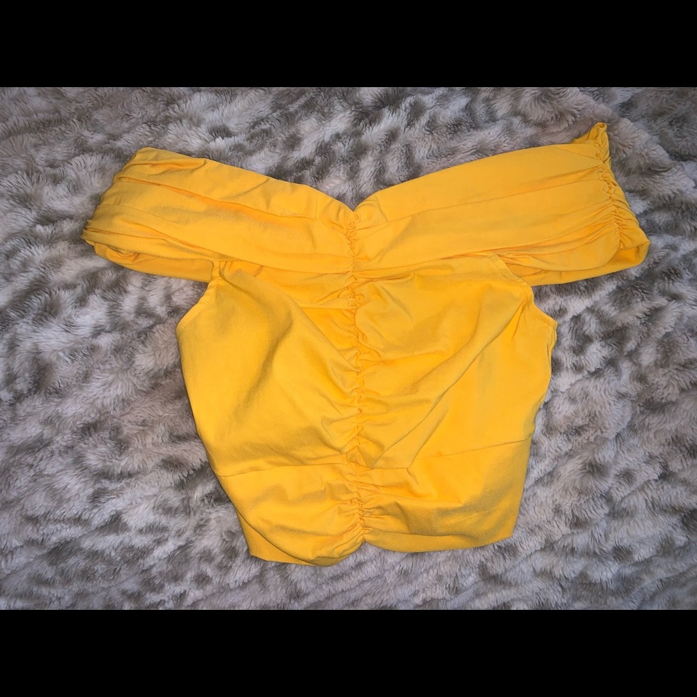 Zara yellow crop top